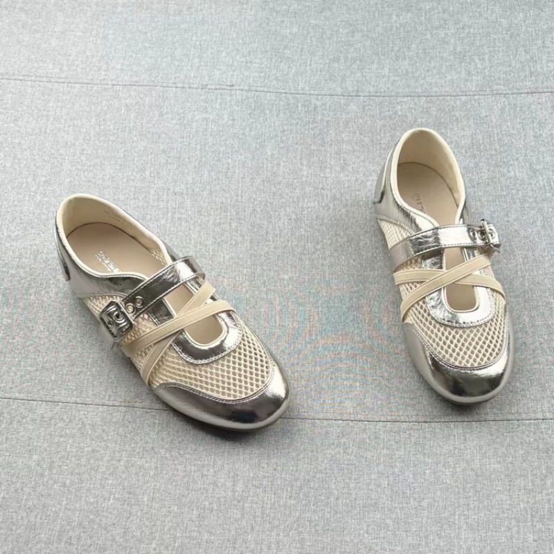 Sepatu Sneakers Anyaman Berong - Women'S Shoes Com ulasan dan harga