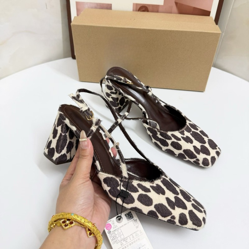 Sepatu hak wanita vintage moti - Leopard Print Heels ulasan dan harga