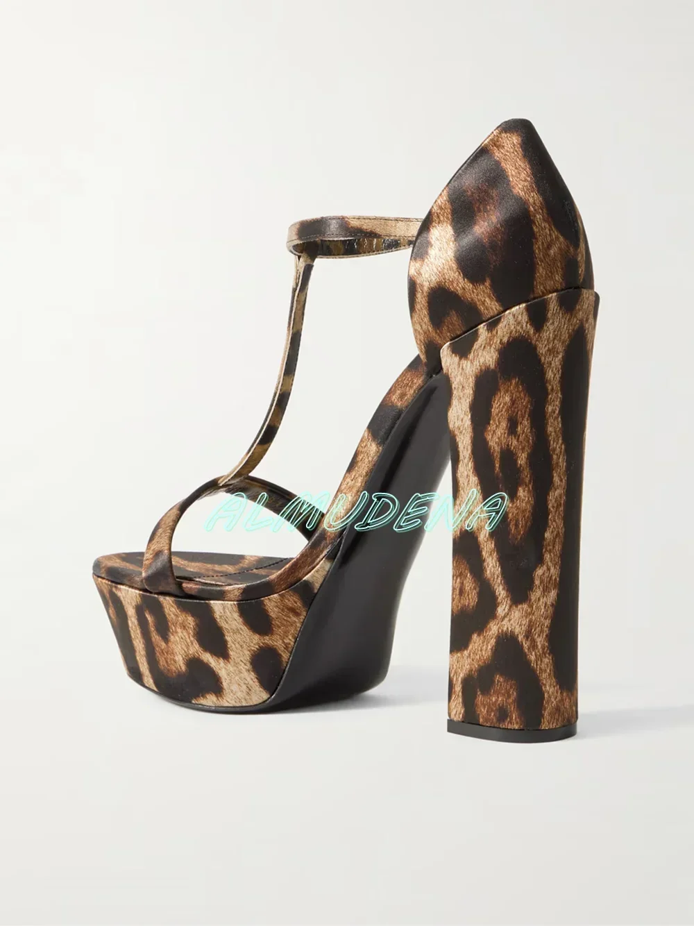 Sandal Satin Motif Leopard Men - Leopard Print Heels ulasan dan harga